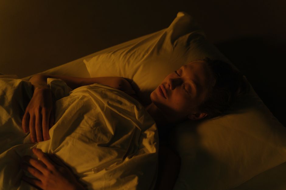 The Difference Between Rest and Sleep (And Why You're Probably Skipping One)